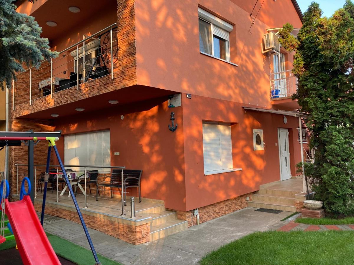 Balaton Vendeghaz Apartment Siofok Luaran gambar