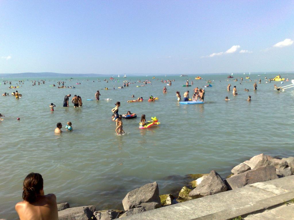 Balaton Vendeghaz Apartment Siofok Luaran gambar
